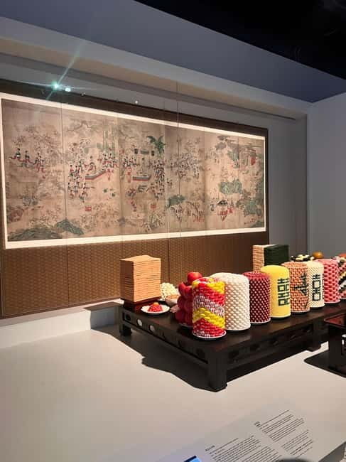 Time Travel in Seoul: Gyeongbokgung, Folk Museum & Bukchon - Authentic Insight from Past Travelers