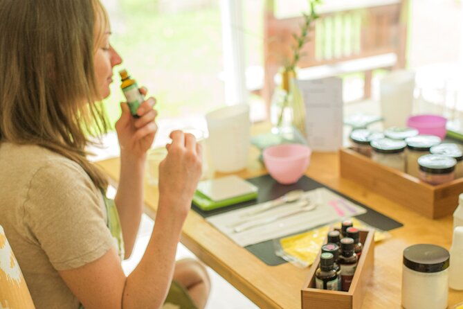 timeless-face-beauty-products-workshop-making-natural-cream-serum