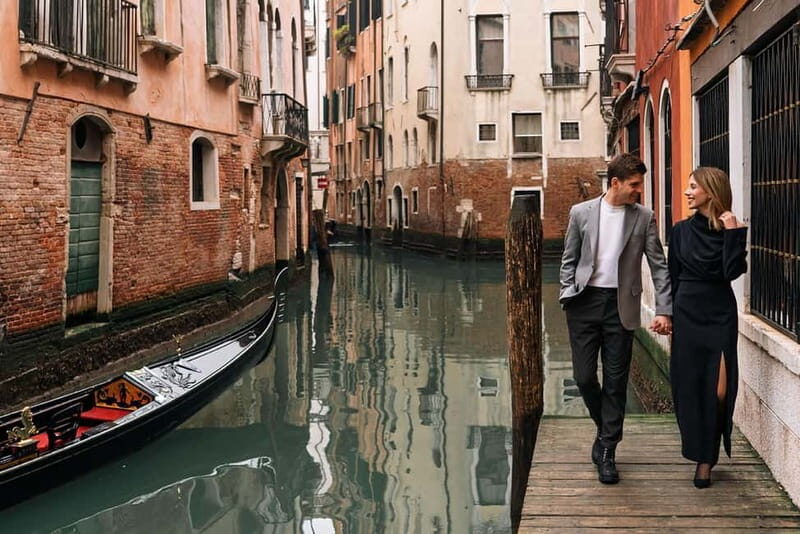 Timeless Venice: Luxury Photoshoot with a Local Photographer - Key Points