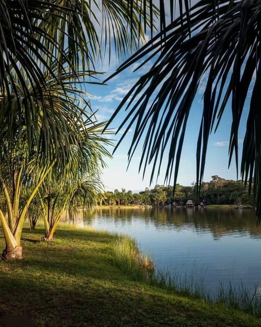 tingo-maria-boating-experience-on-laguna-de-los-milagros-2