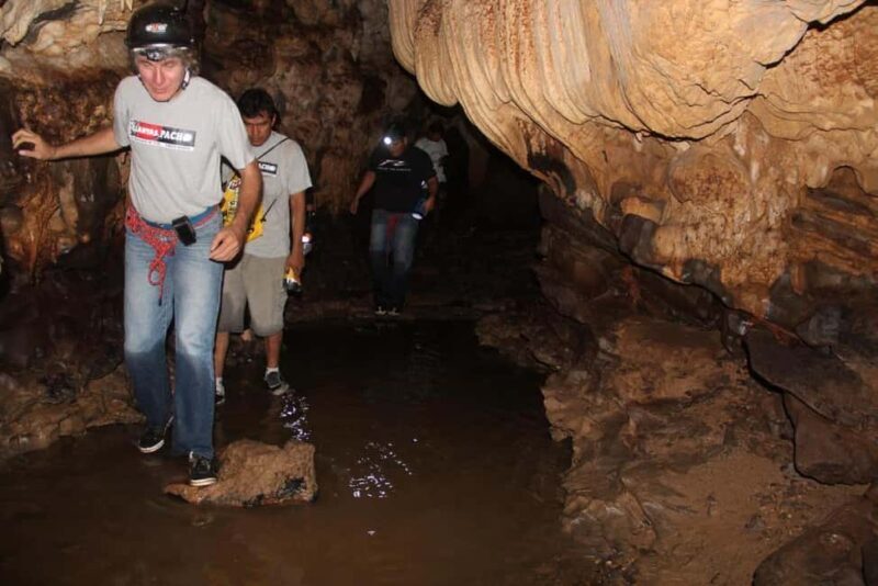 Tingo Maria: Mantle Cave - Introduction to the Mantle Cave Tour