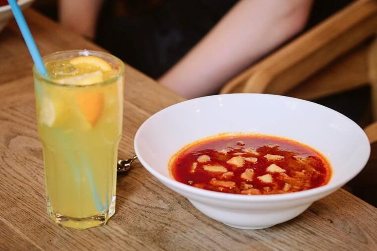 tipsy-guided-food-tour-with-drinks-included-in-budapest
