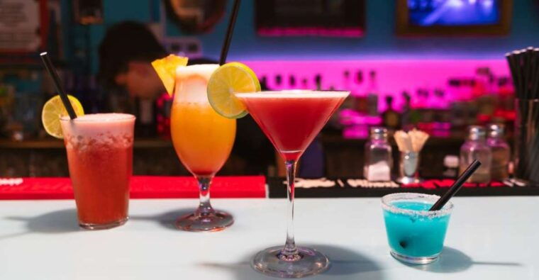 tipsy-tour-with-drinks-included-in-london