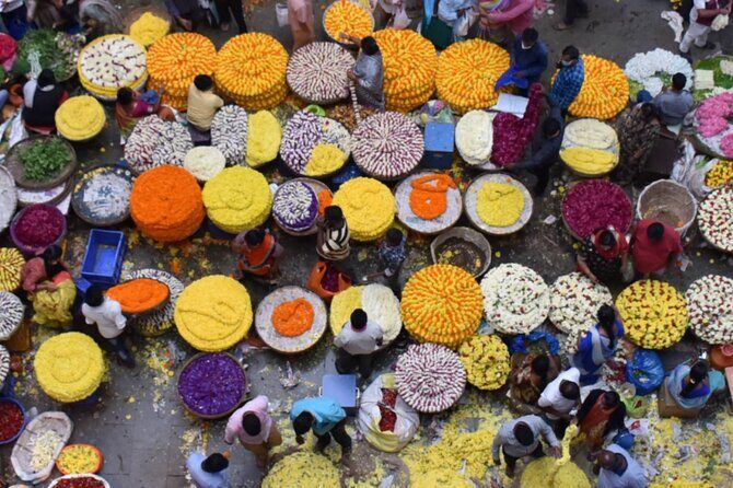 Tipu Palace + Koté Vishnu + Fort + KR Market + Jain Temple = Bengaluru Pété Walk - Bangalore Fort