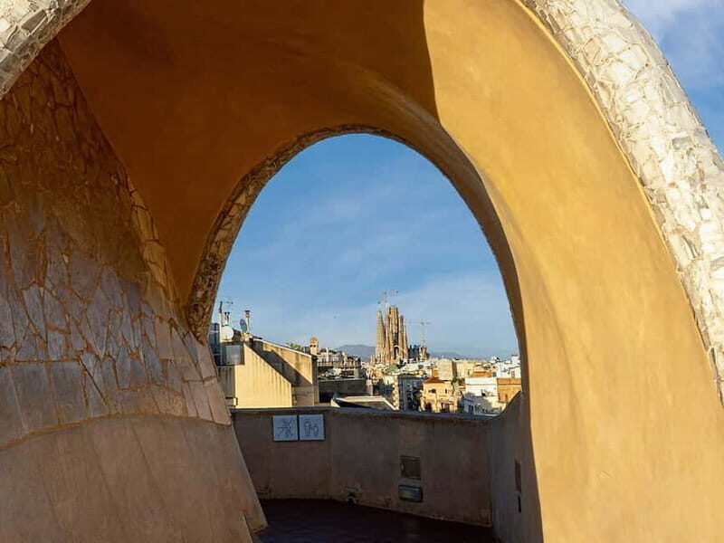 Tiquets & Guide: Lights and shadows of the Casa Milà - Antoni Gaudí - Barcelona - What We Think Is the Bottom Line