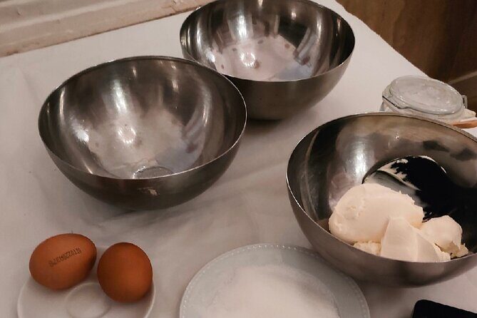 Tiramisu Making Class With Limoncello or Meloncello Tasting - Authentic Tiramisu Making Class with Limoncello or Meloncello Tasting in Naples