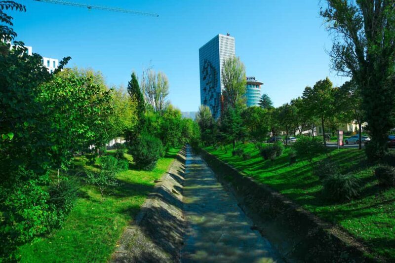 Tirana: City Tour with Photographer (book a day in advance!) - What You Can Expect from This Tirana City Tour with a Photographer  