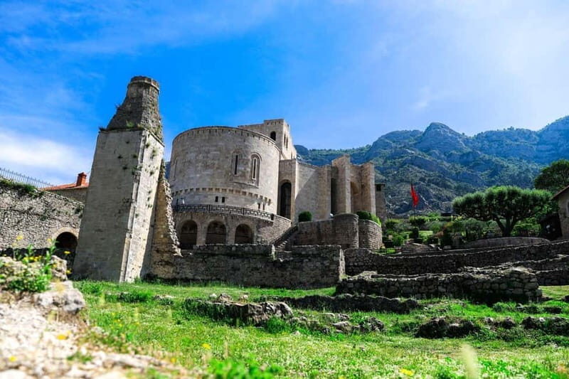 Tirana: Shpella e Pellumbasit, Syri I Ciklopit, Kruje - A Practical Guide to Albania’s Hidden Attractions