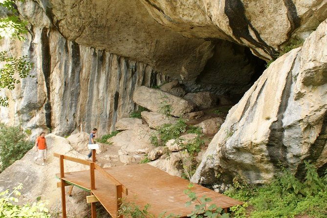 tirana-small-group-hiking-tour-of-pellumbas-cave-erzeni-canyon