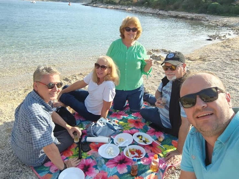 Tirana to Albanian Riviera: Private day trip - FAQ
