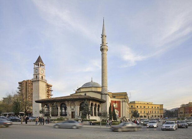 tirana-walking-tour-discover-the-ever-changing-capital-city