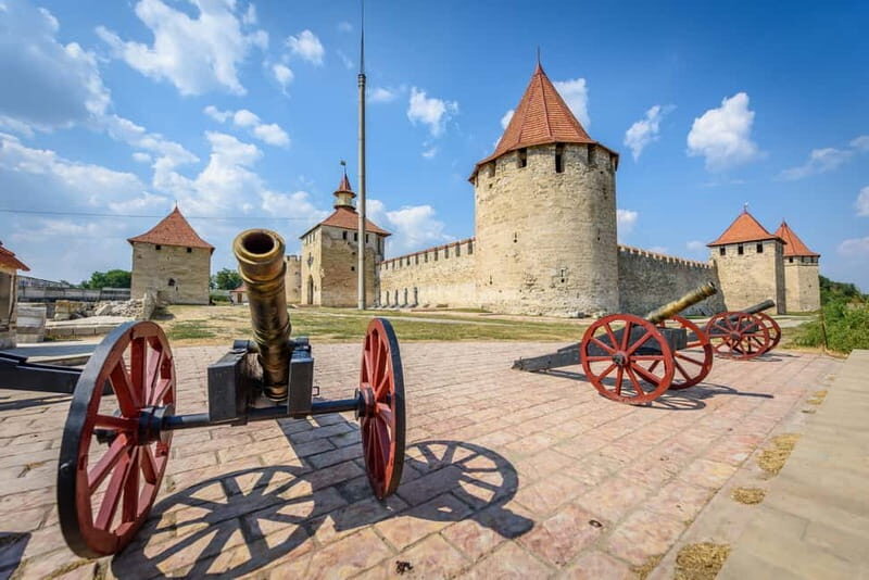 Tiraspol: City Highlights Walking Tour with Local Guide - A Closer Look at the Tiraspol Walking Tour