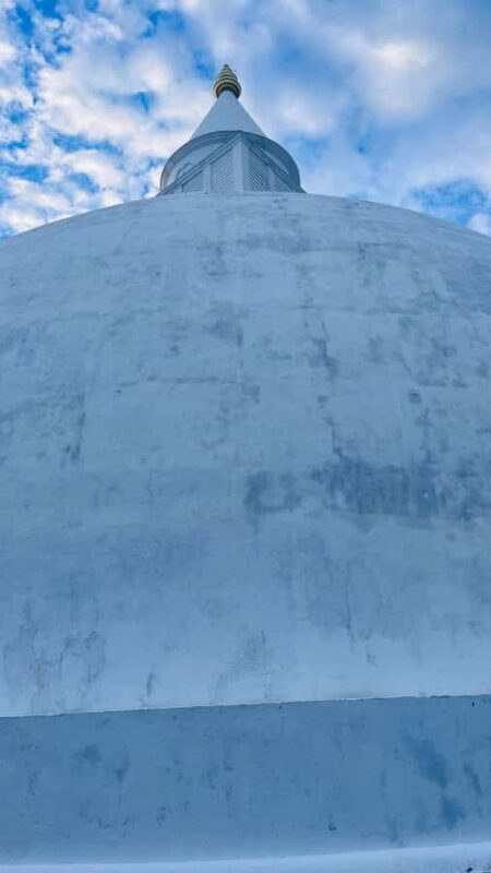 Tissamaharama: private Tuk Tuk Tour & Kataragama Temple - Key Points