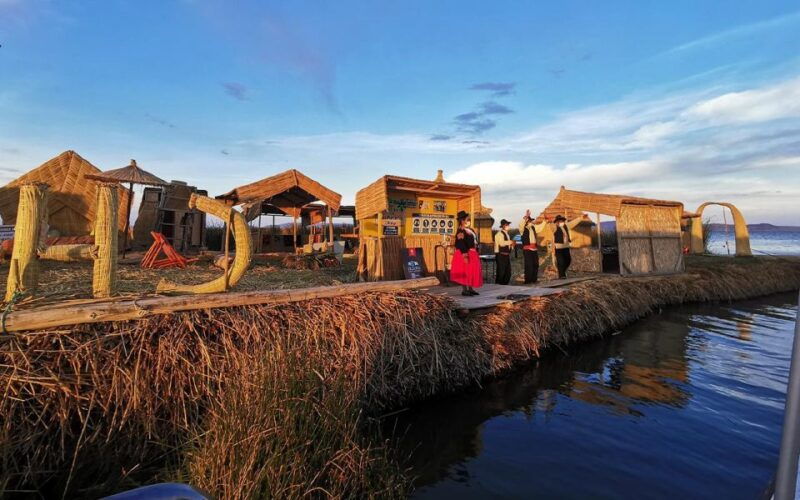 titicaca-lake-full-day-visit-the-islands-of-uros-taquile