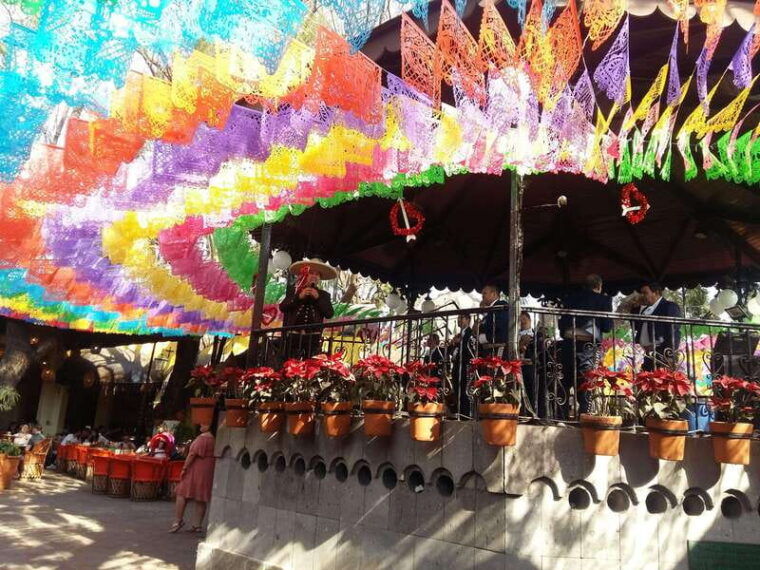 tlaquepaque-magic-town-artisans-traditions-architecture