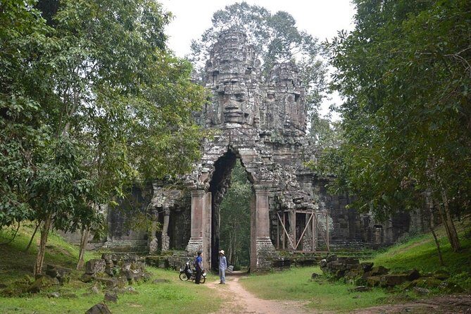 To explore Angkor Wat for 3 days - Day 3: Adventurous and Cultural Finales