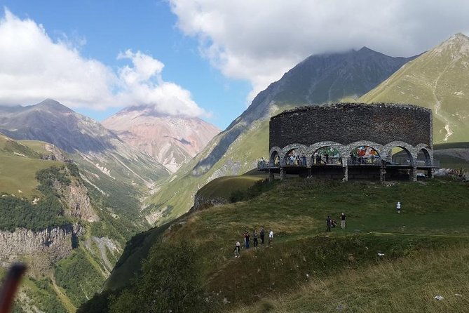 to-the-majestic-kazbegi-full-day-tour