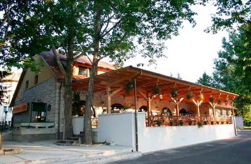 Tokaj Private Tour With Local Lunch From Budapest - Wine Tasting and Wineries