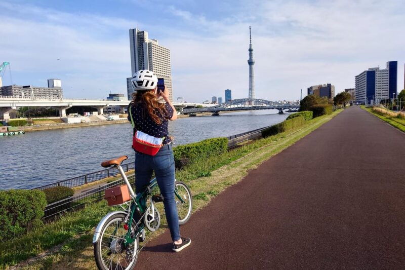 tokyo-3h-private-e-bike-cycling-tour-starting-at-your-hotel
