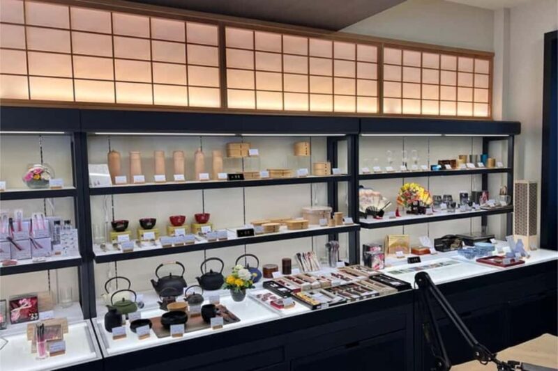 Tokyo 6hr Private Guided Tour & Maki-e Experience - FAQs