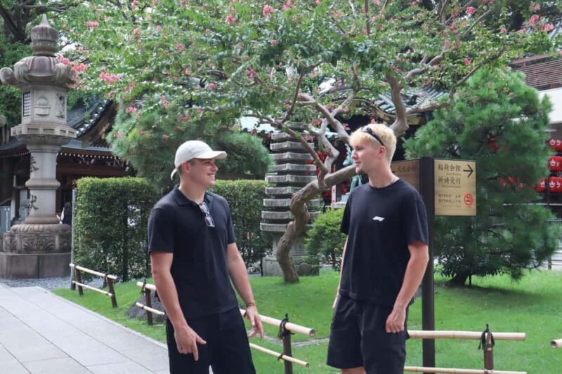 Tokyo: Akasaka Walking Tour with Temple Visit - Who Should Consider This Tour?