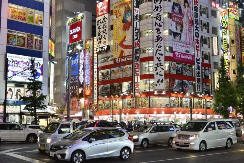 tokyo-akihabara-shibuya-karaoke-city-lights-night-tour