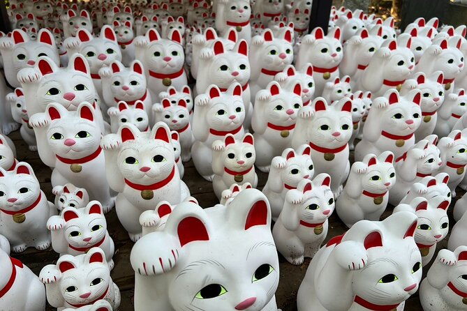 tokyo-an-unique-temple-walking-tour-for-cat-lovers