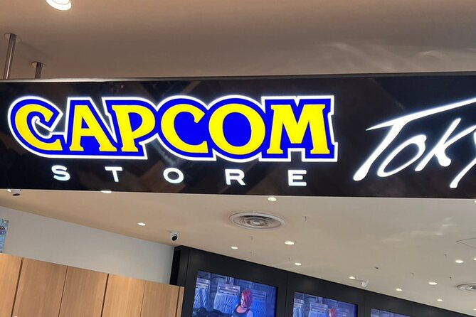 tokyo-anime-manga-and-capsule-toy-tour-in-shibuya-2