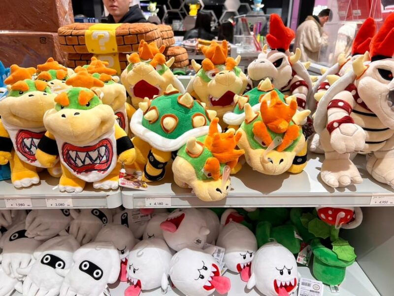 tokyo-anime-manga-tour-with-ramen-lunch-in-shibuya