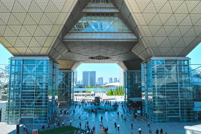 tokyo-architecture-and-contemporary-art-walking-tour-with-a-local-guide
