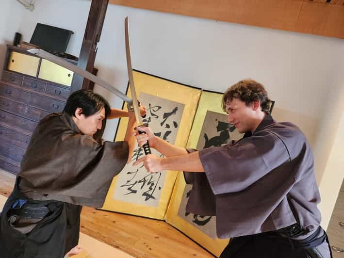 tokyo-asakusa-samurai-action-experience-private-class