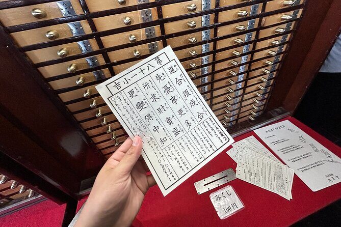 Tokyo: Asakusa temple photo shooting tour wearing kimono - FAQ