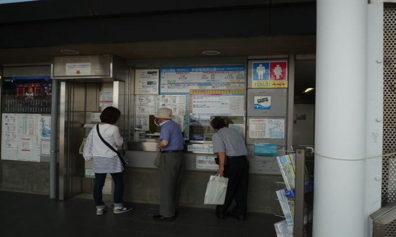 tokyo-asakusa-to-odaiba-mizube-line-river-cruise
