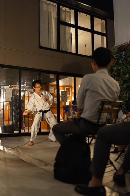 tokyo-asakusa-walking-tour-english-standup-comedy