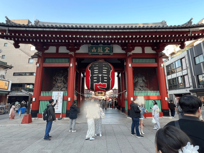 tokyo-asakusa-walking-tour-of-sensoji-temple-surroundings