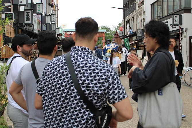 tokyo-asakusa-walking-tour-with-local-japanese-comedian-2