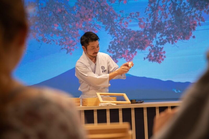 tokyo-authentic-sushi-making-experience