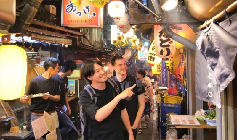 tokyo-bar-hopping-tour-in-shinjuku