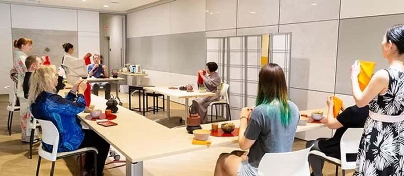 Tokyo: Basic Japanese Language and Etiquette's Class - Who Will Benefit Most?