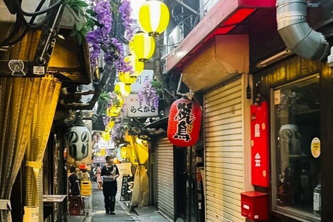 tokyo-city-tour-in-shinjuku-with-licensed-guide-2