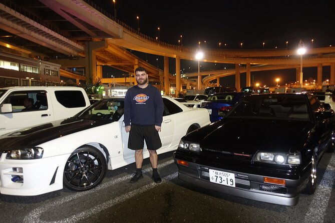 tokyo-daikoku-car-meetup-night-city-tour-with-local-guide