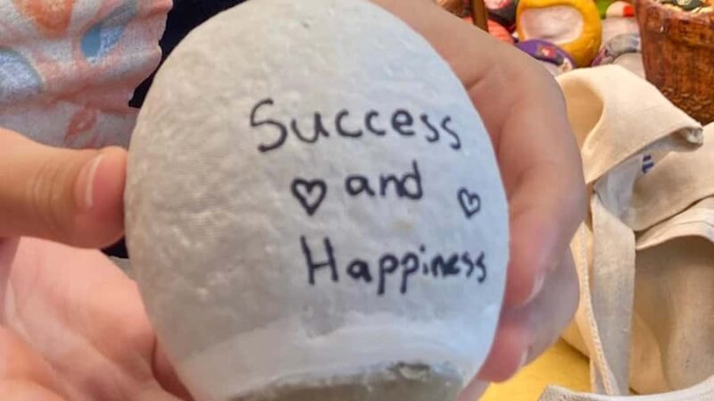 Tokyo: Daruma Doll Making Workshop with Kimono Fabric - Key Points