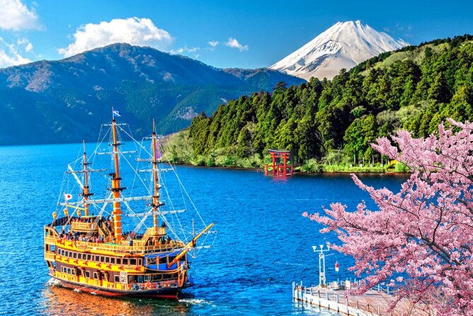 tokyo-day-tour-in-mt-fuji-lake-ashi-cruise-and-owakudani-cable