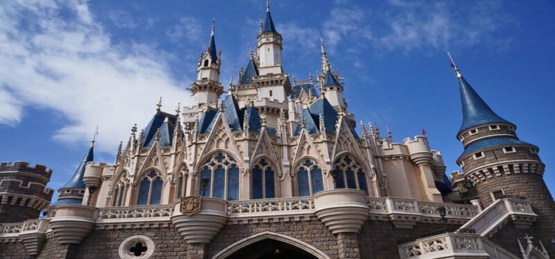 tokyo-disneyland-1-day-entry-ticket-and-private-transfer