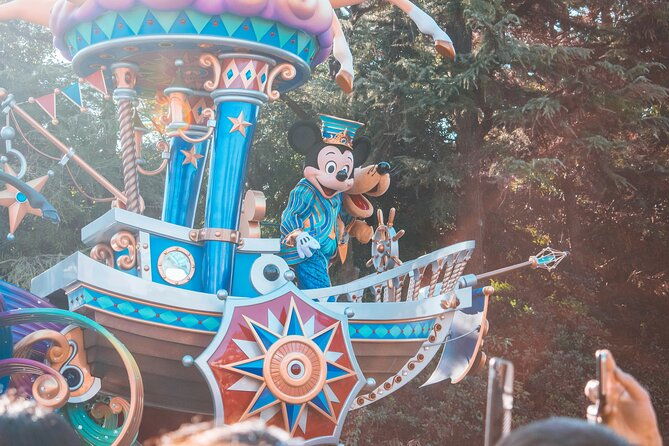 tokyo-disneyland-admission-tickets