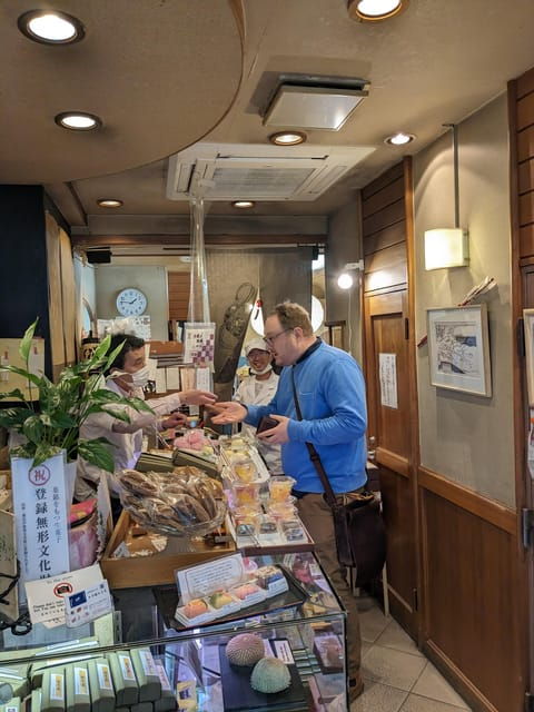 tokyo-food-tour-the-past-present-and-future-11-tastings