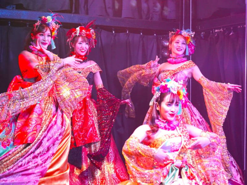 tokyo-ginza-konparu-japanese-cabaret-show-with-drink