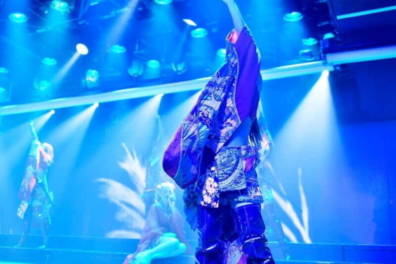 Tokyo: Gira Gira Girls Night Dance Show & Unlimited Drinks - Key Points