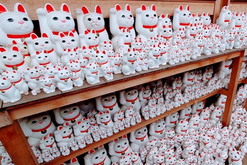 Tokyo: Gotokuji Temple and Shimokitazawa Day Tour - Discovering Gotokuji Temple: The Birthplace of the Maneki Neko