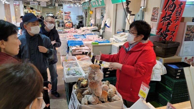 tokyo-guided-walking-tour-of-tsukiji-market-with-lunch
